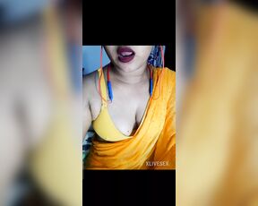 Desi Geeta housewife Web Cam Show