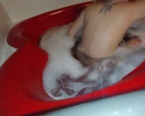 Dirty little slut takes a bubble bath in heart shaped tub and plays with feet ????????????