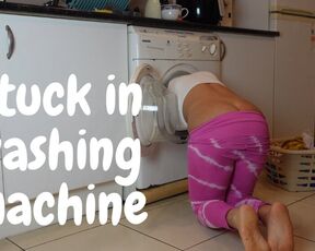 Oh no, i'm stuck in washing machine