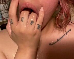 Finger Fucking My Throat