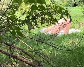 Поймал За Дрочкой На Полянке Юную Красотку И Позвал Покататься На Моем Члене